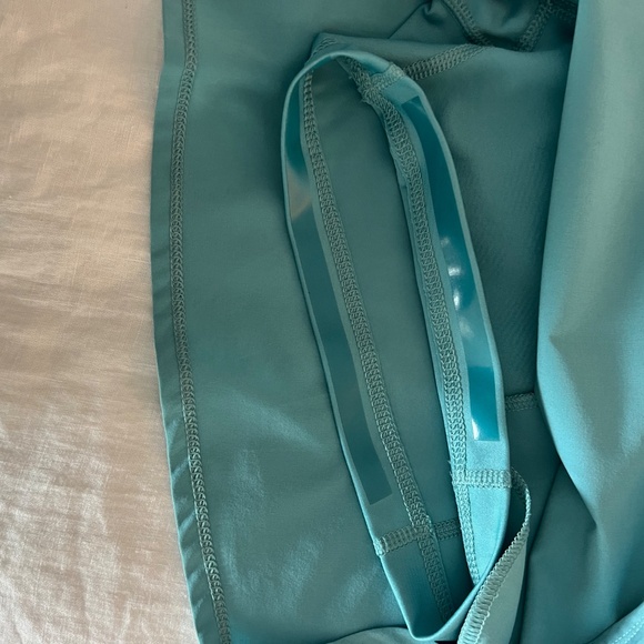 PUMA Women's Skort, size medium - Picture 7 of 9